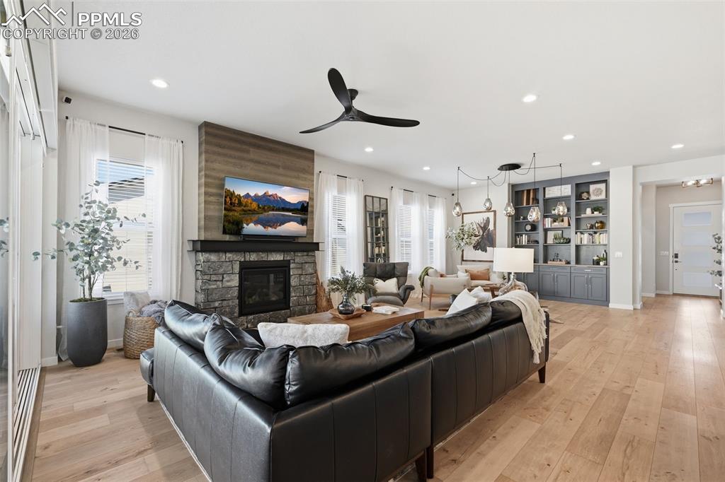 Image 9 of 46: Large great room off of the sitting room and kitchen