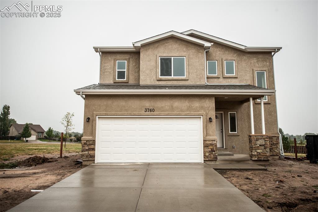 Image 2 of 29: Front of home