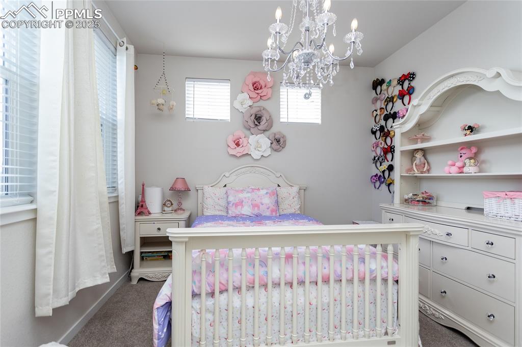 Image 38 of 50: Bedroom