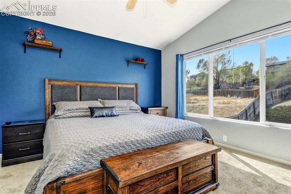 Image 15 of 25: Bedroom