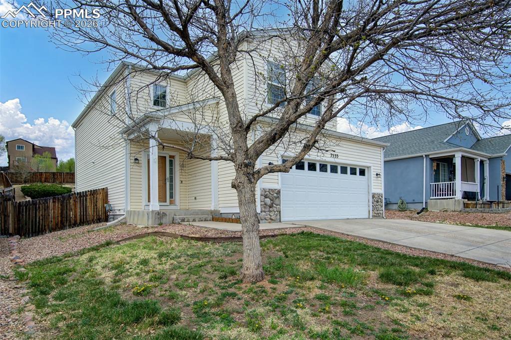 Image 2 of 25: Front of Structure