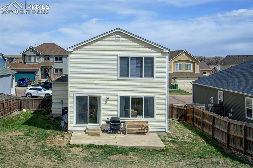 Image 25 of 25: Back of Structure