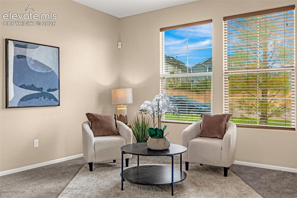 Image 6 of 26: Sitting Room