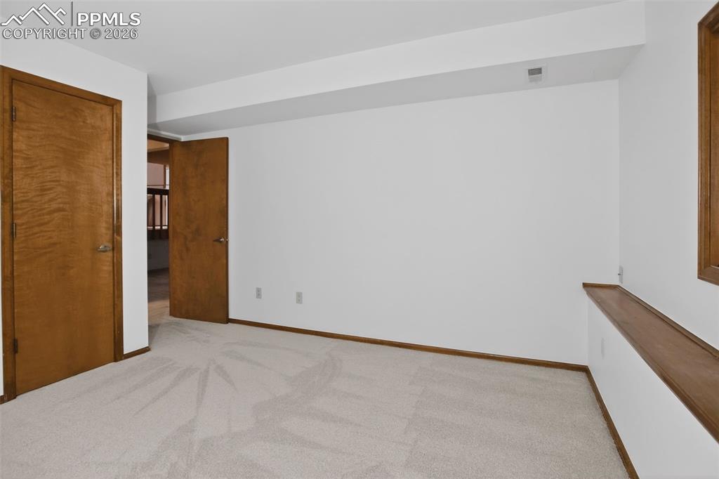 Image 22 of 49: Bedroom