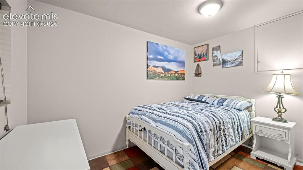 Image 16 of 28: Bedroom
