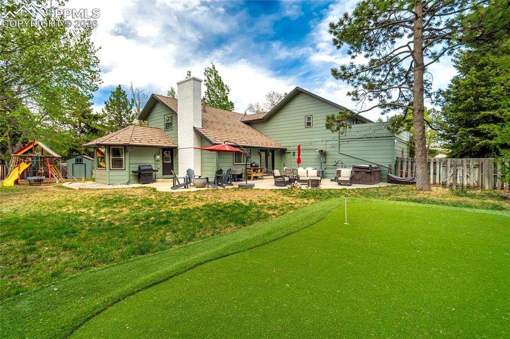 Image 45 of 50: Community