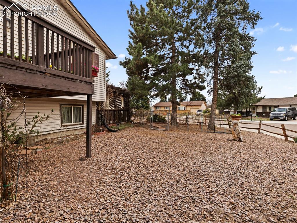 Image 26 of 29: Huge corner lot