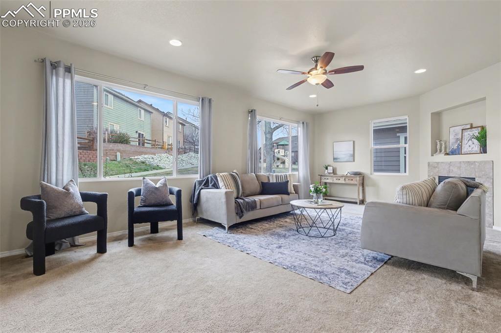 Image 9 of 30: Living Room