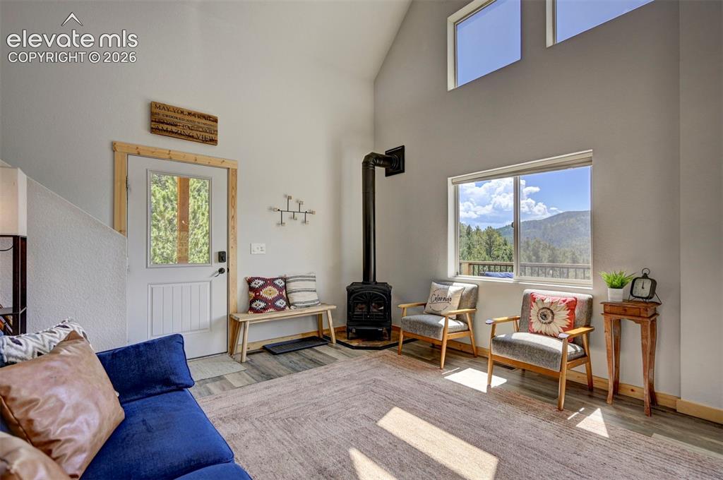 Image 12 of 44: Living Room