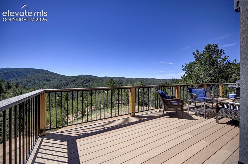 Image 6 of 44: Deck