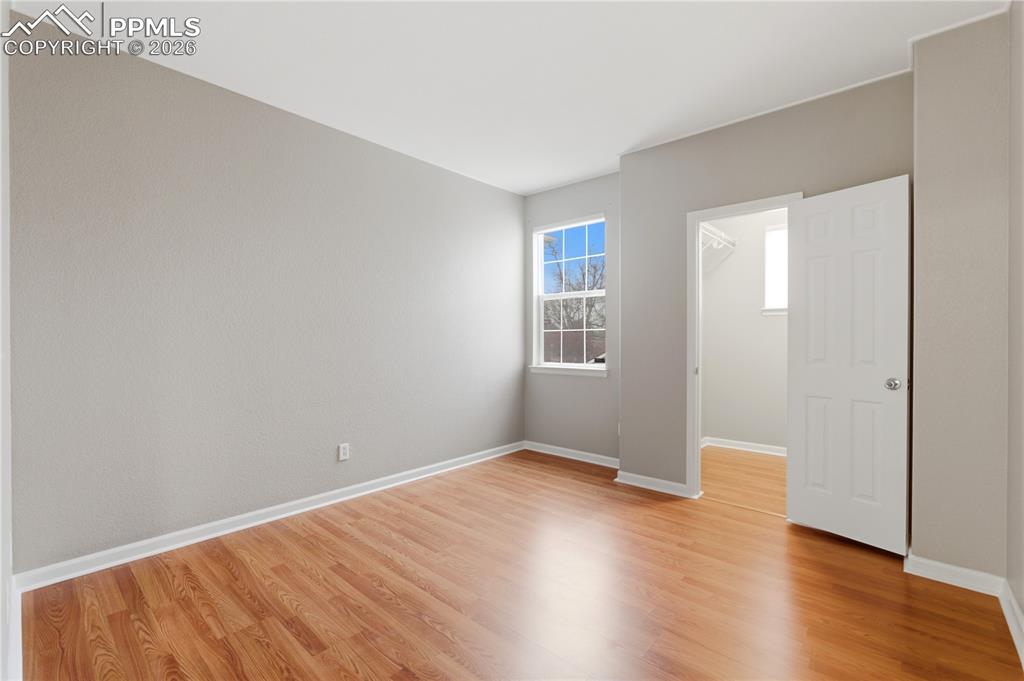 Image 3 of 35: Bedroom