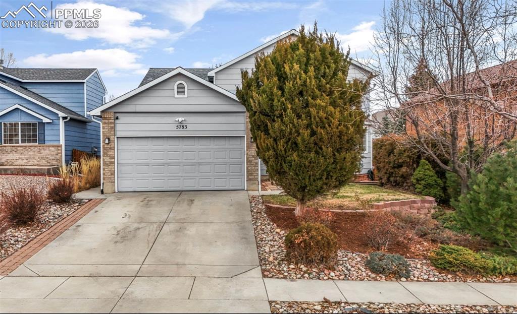 Image 1 of 50: Front of Structure