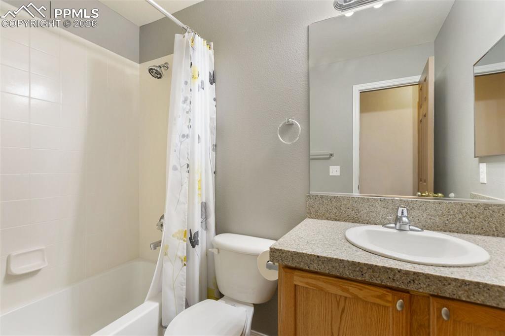 Image 13 of 28: Full Bath-Upper Level