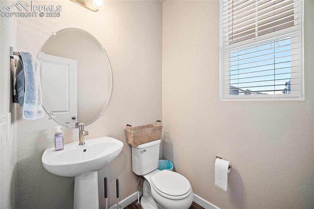 Image 6 of 43: Half bathroom