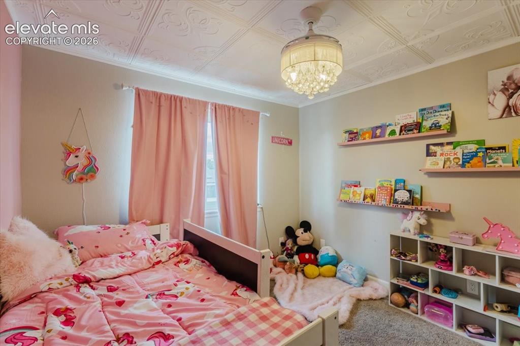 Image 15 of 37: Bedroom