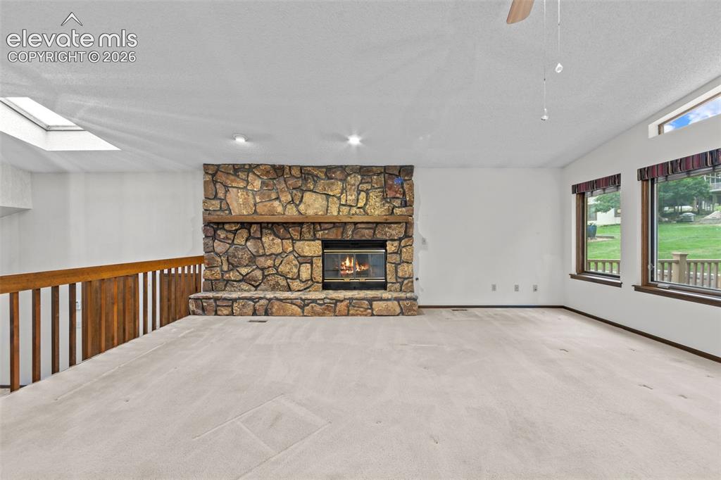 Image 7 of 43: Living Room