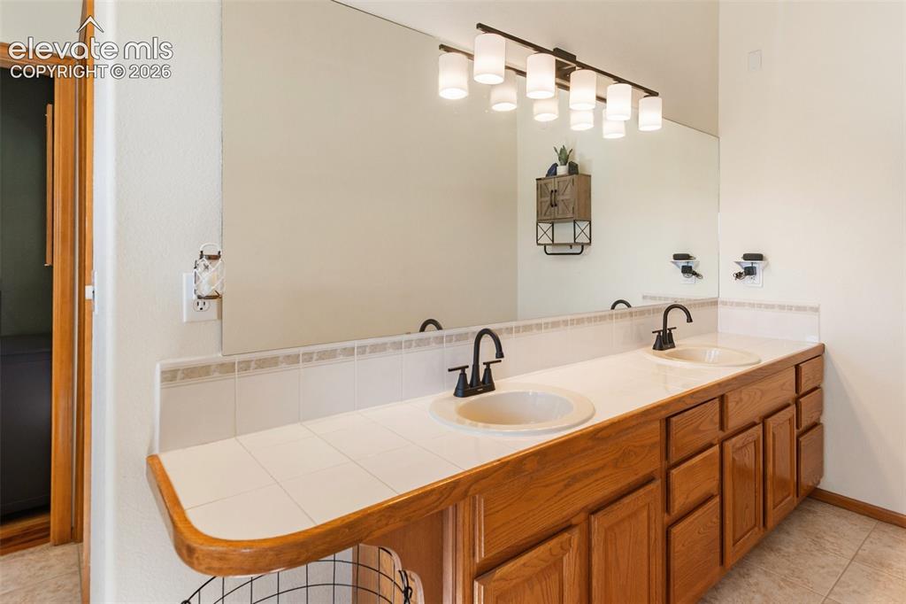 Image 30 of 50: Master Bathroom