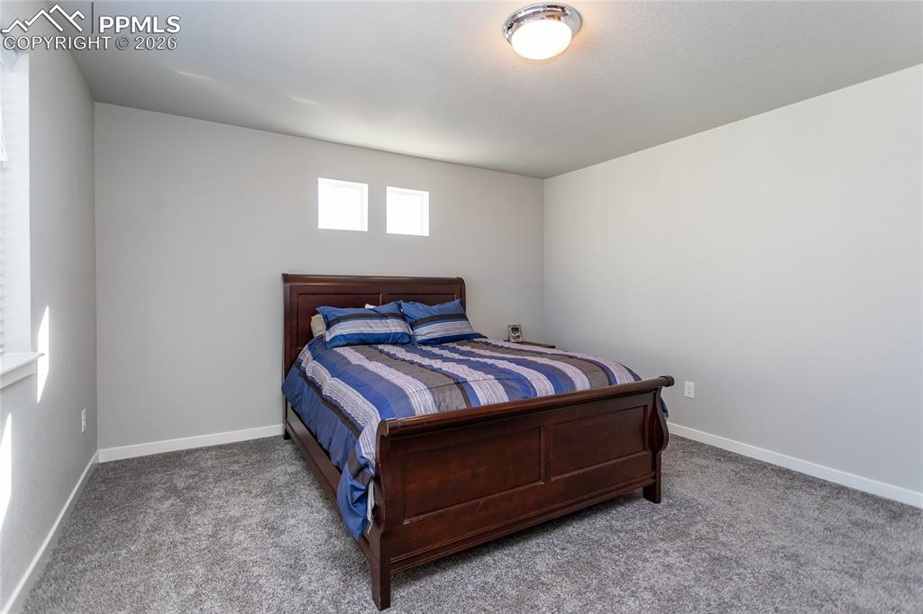 Image 26 of 34: Master Bedroom