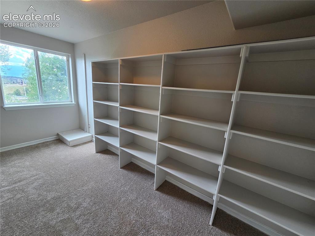 Image 17 of 24: Storage