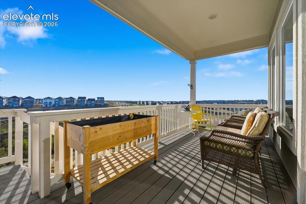 Image 18 of 39: Balcony
