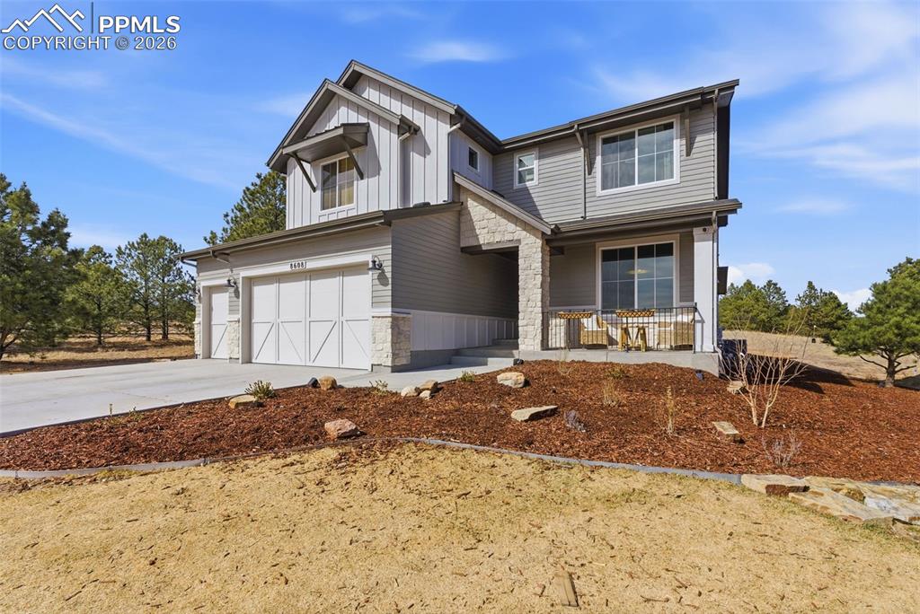 Image 5 of 50: Front of Structure