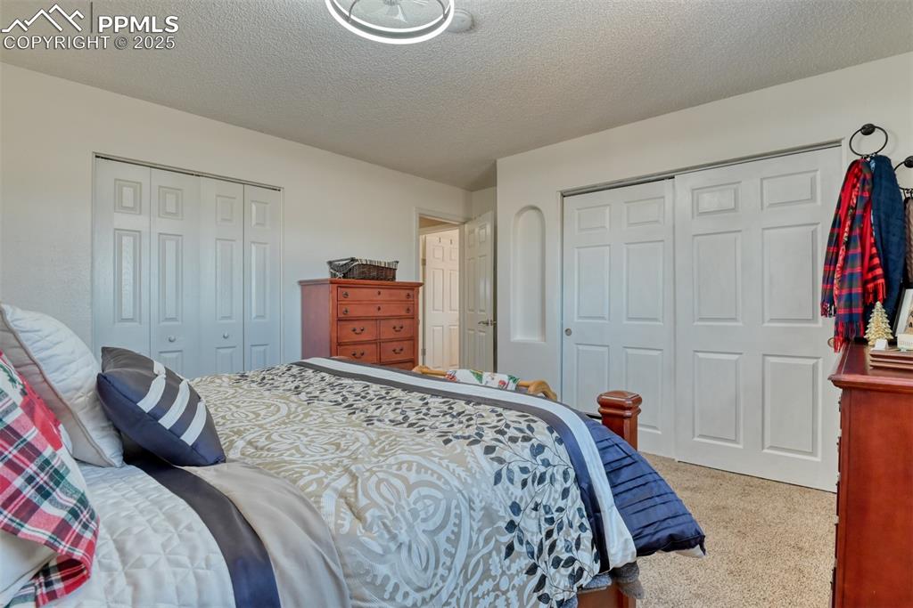 Image 18 of 39: Bedroom