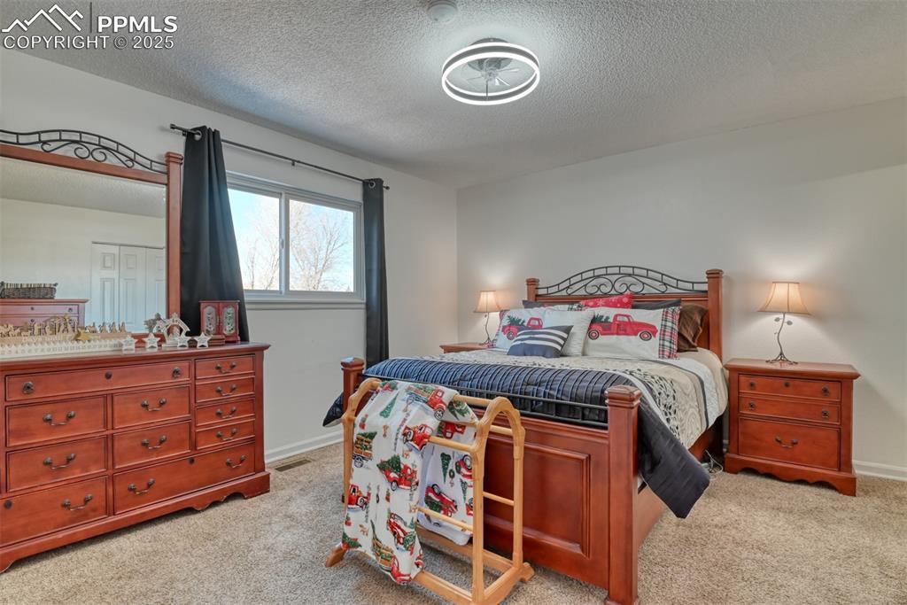 Image 20 of 39: Bedroom