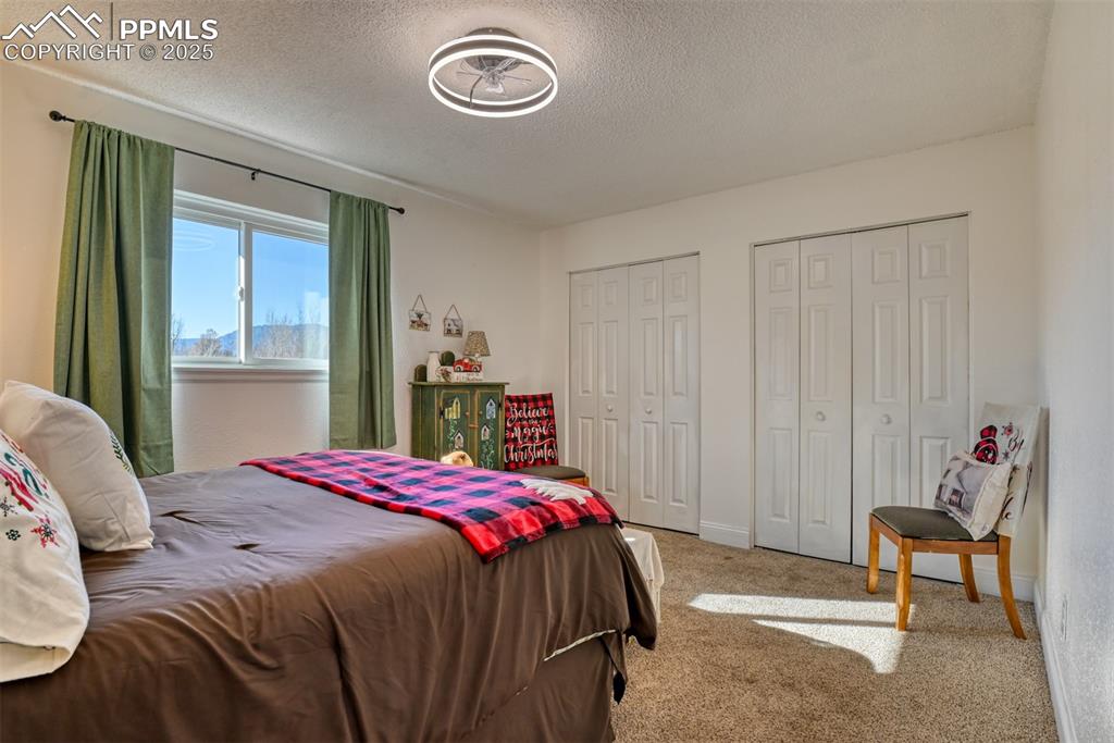 Image 24 of 39: Bedroom