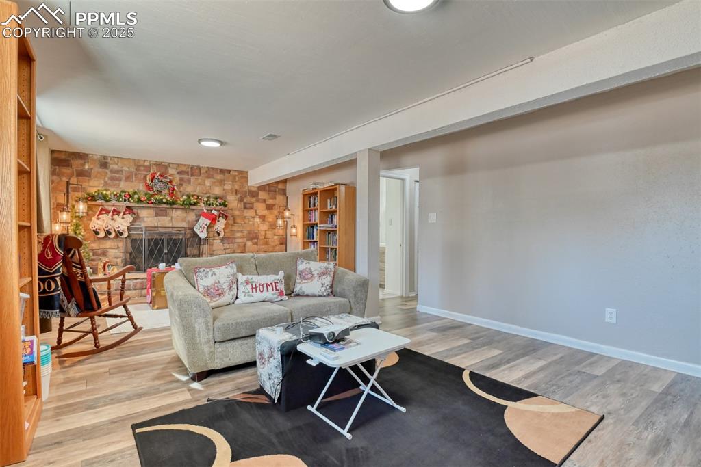 Image 26 of 39: Living Room