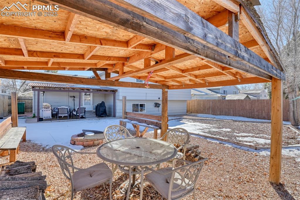 Image 35 of 39: Patio