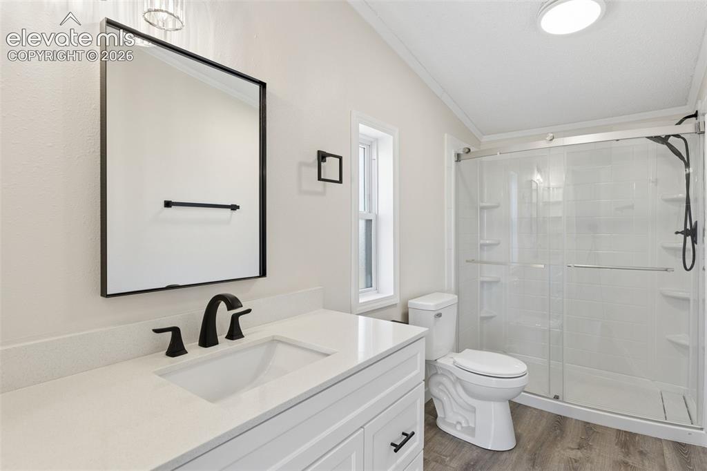 Image 20 of 36: Master Bathroom