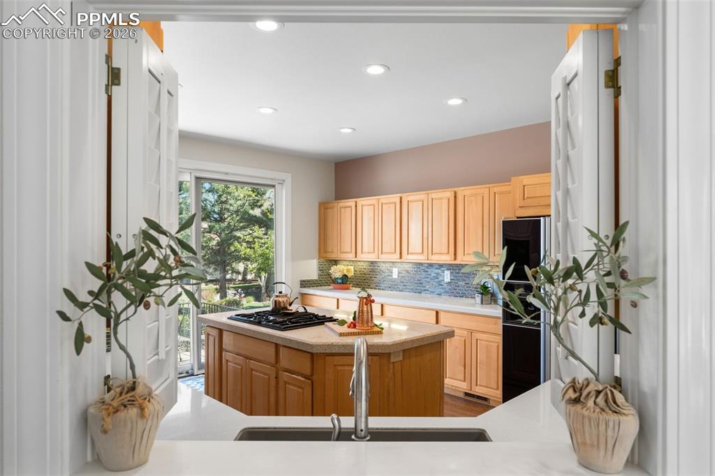 Image 17 of 50: No Description Available