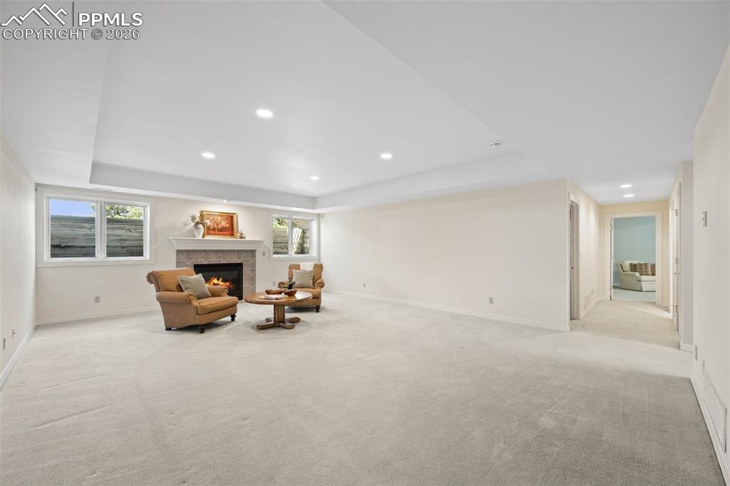 Image 32 of 50: No Description Available