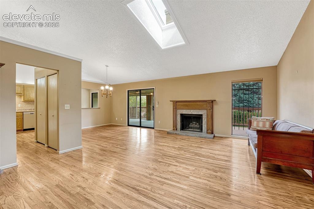 Image 11 of 50: Living Room