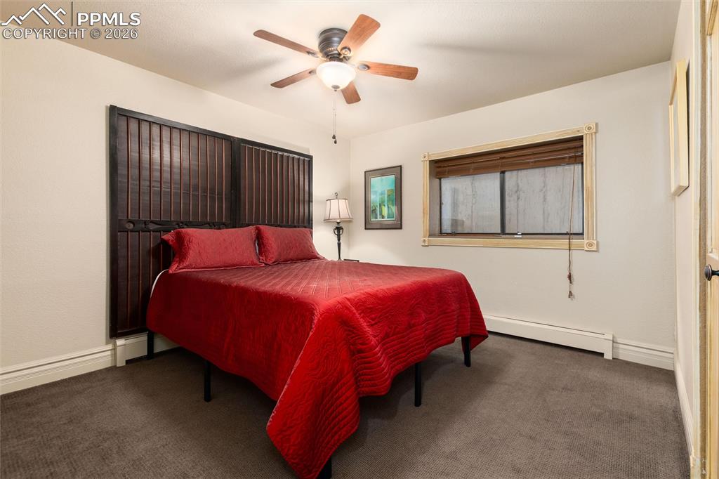 Image 39 of 49: Bedroom