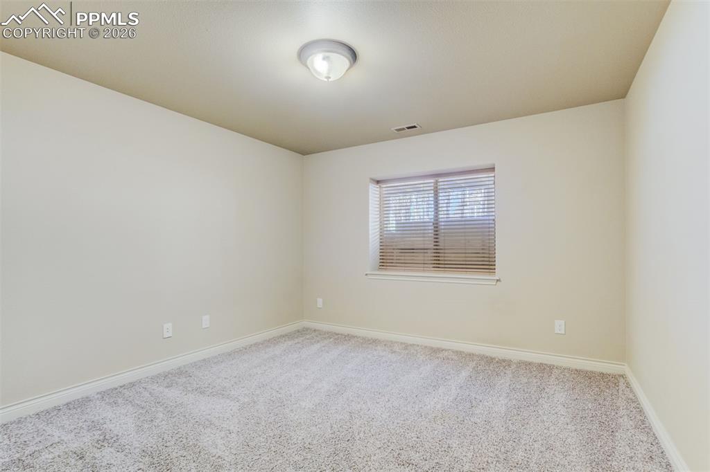 Image 28 of 38: Bedroom #3