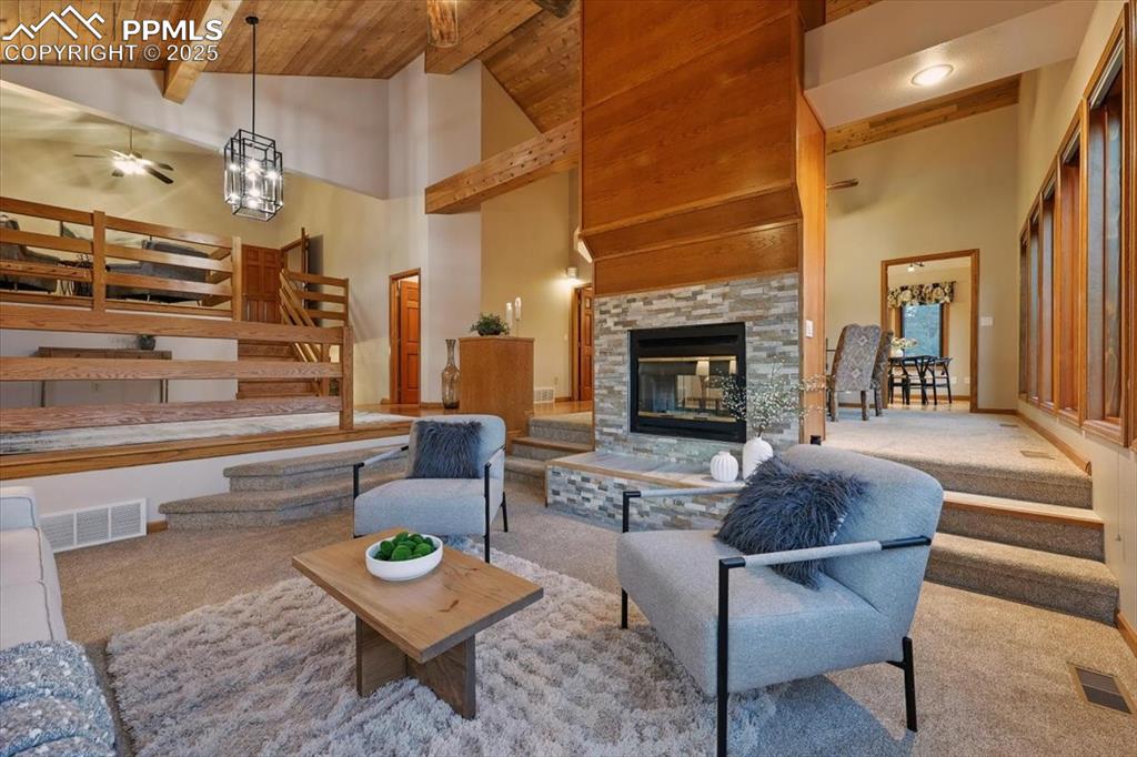 Image 12 of 50: Living Room