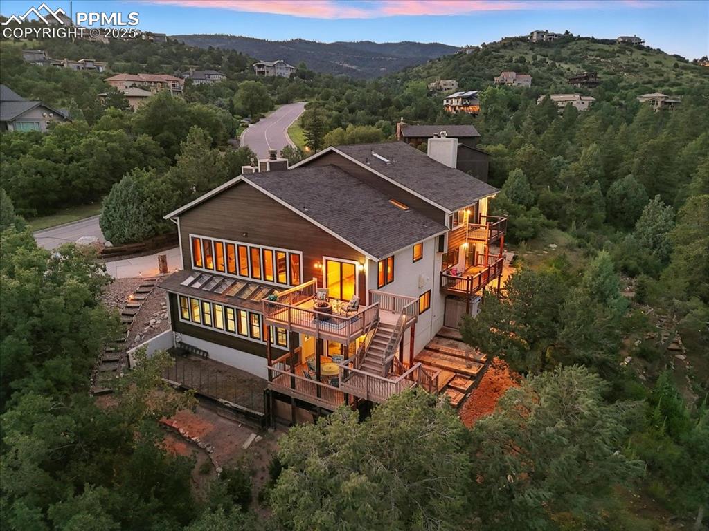 Image 2 of 50: Back of Structure