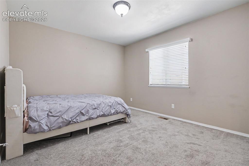 Image 20 of 40: Bedroom
