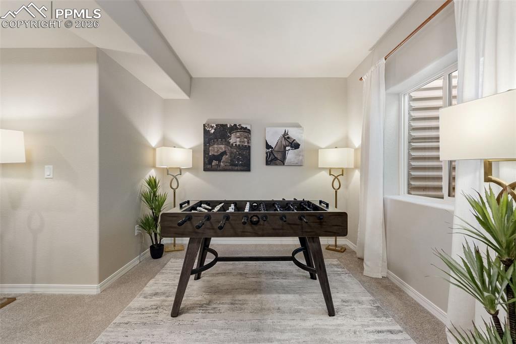 Image 37 of 48: Sitting Room