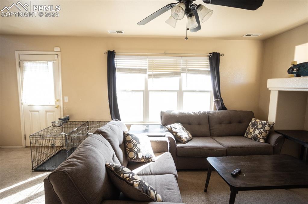 Image 12 of 30: Family Room