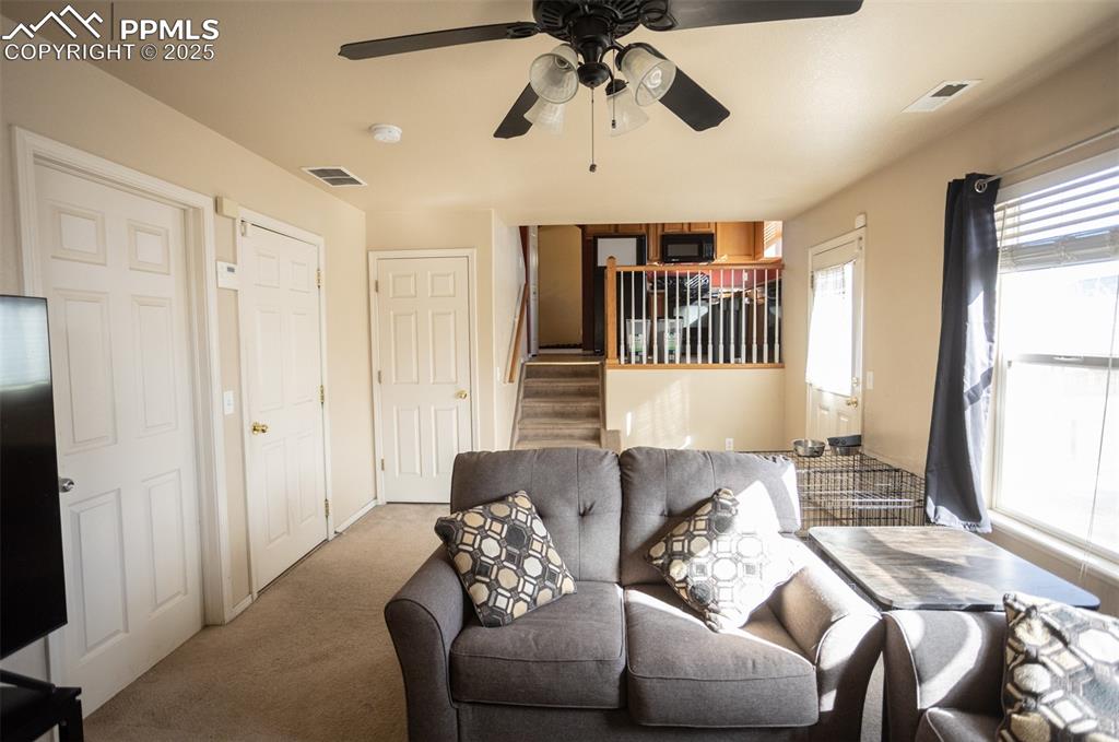 Image 13 of 30: Family Room