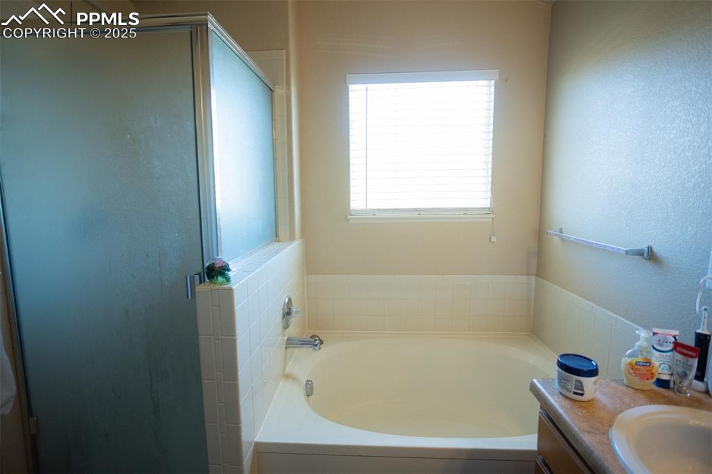 Image 21 of 30: Master Bathroom