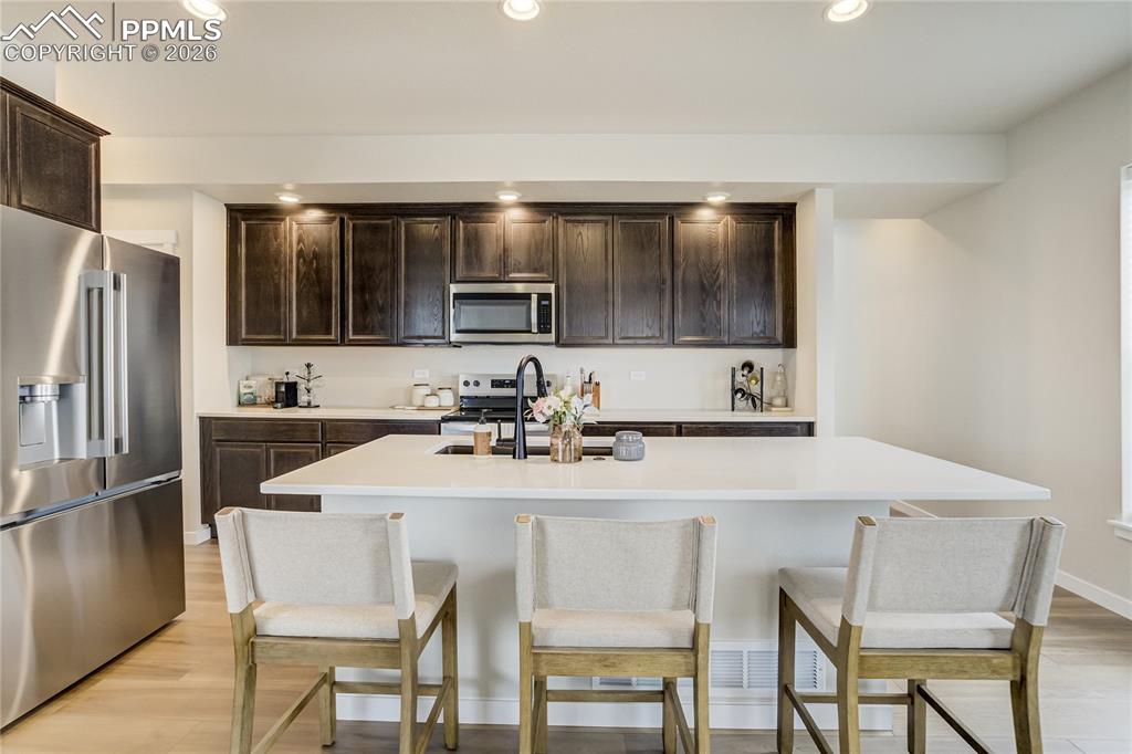 Image 13 of 35: Kitchen