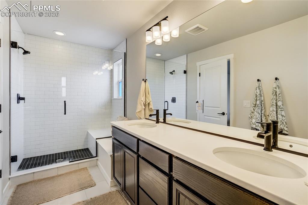 Image 26 of 35: Master Bathroom