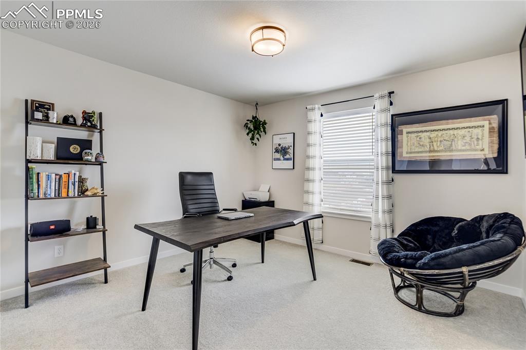 Image 28 of 35: Bedroom