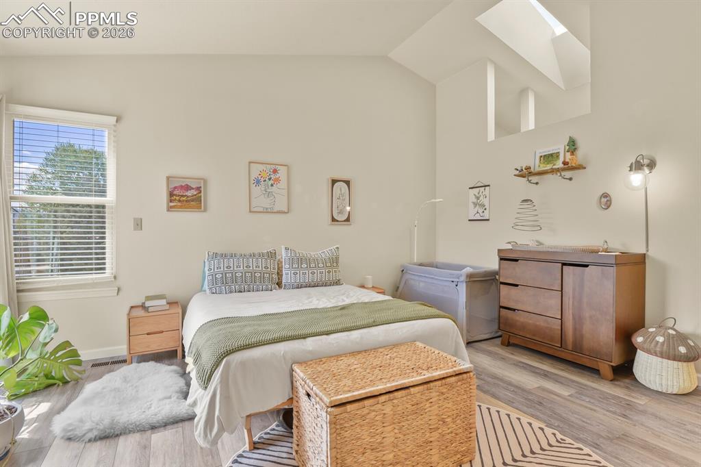 Image 18 of 38: Master Bedroom