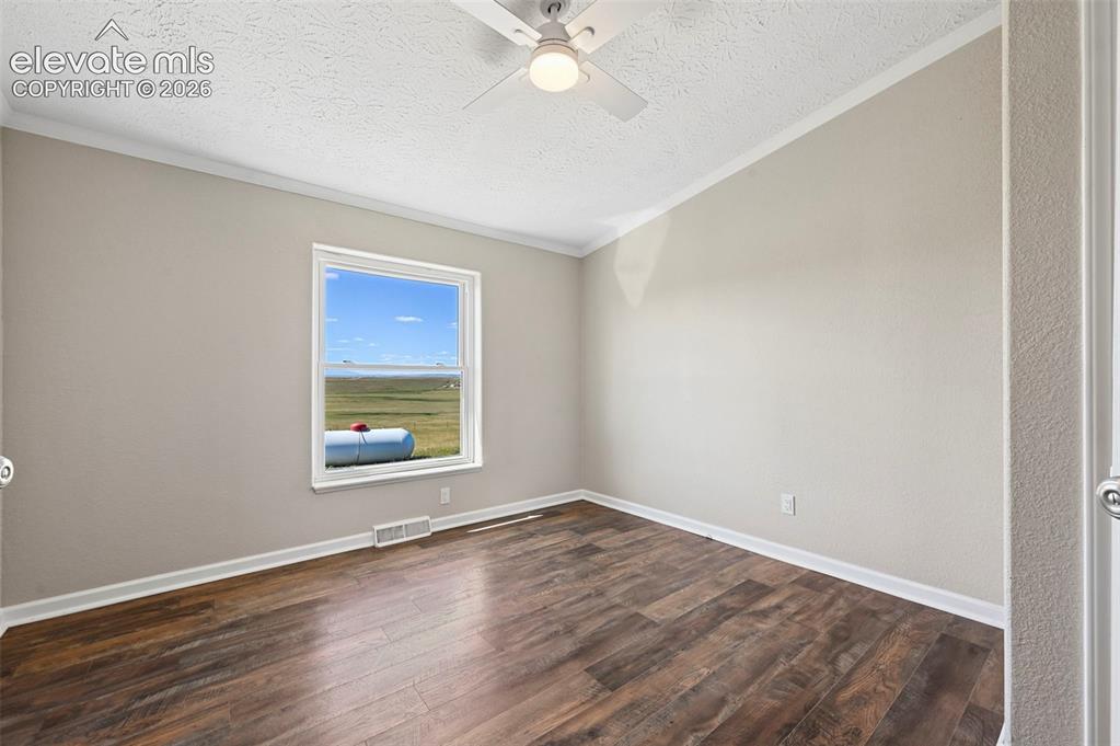 Image 19 of 35: Bedroom or Office