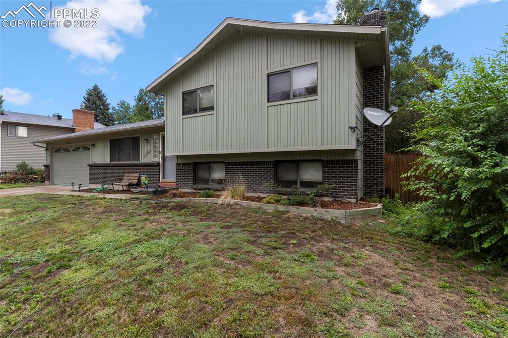 Listing 3998185, Image 2 of 27