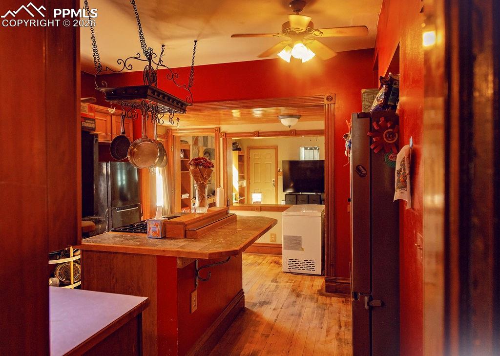 Image 18 of 38: Kitchen Looking From Dining Room